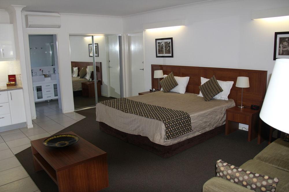 Chinchilla Downtown Motor Inn Exteriér fotografie